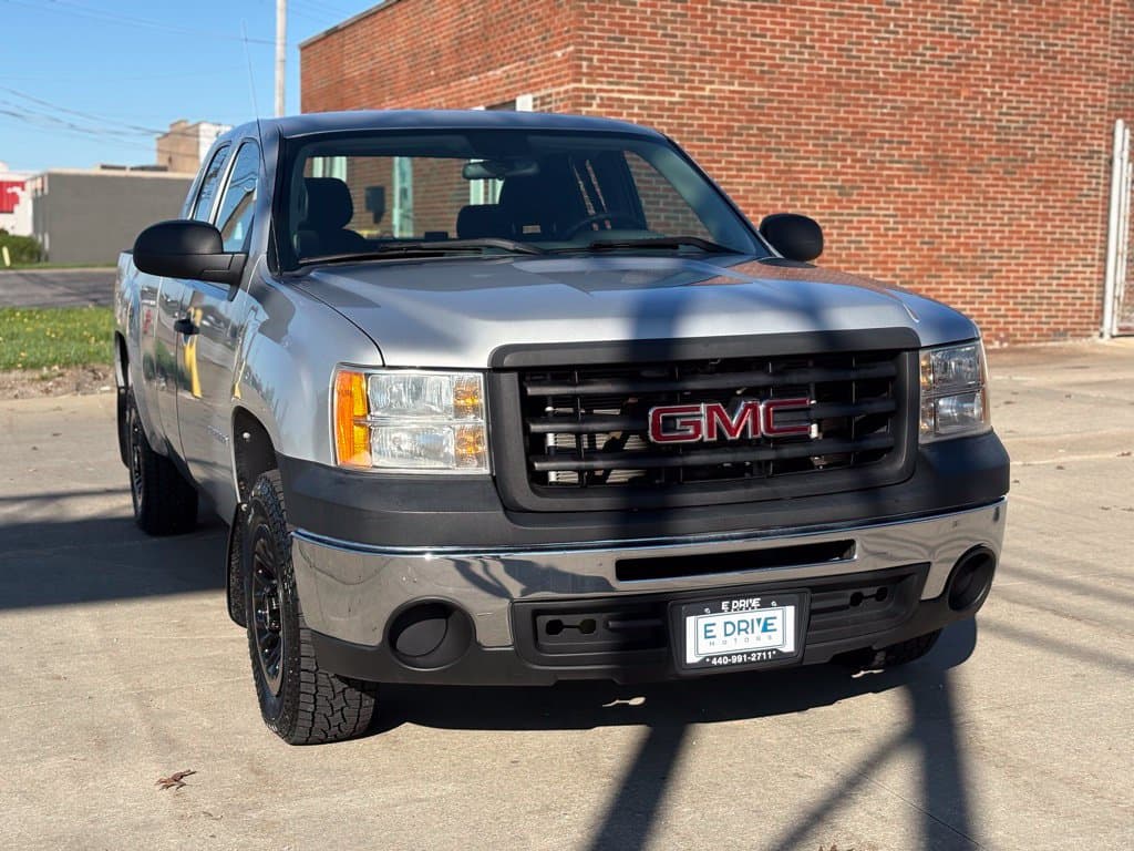 Photo 3 of 2011 GMC Sierra 1500 Work Truck