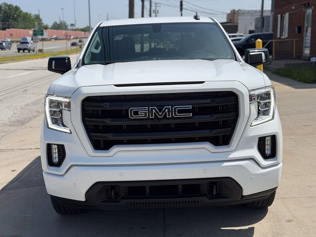 Photo 2 of 2021 GMC Sierra 1500 Elevation