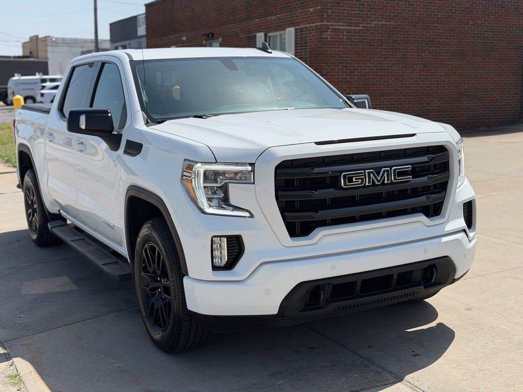 Photo 3 of 2021 GMC Sierra 1500 Elevation