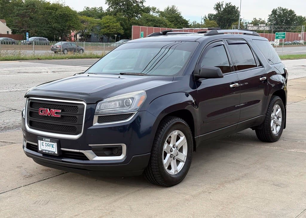 2015 GMC Acadia SLE-2 - Main Image