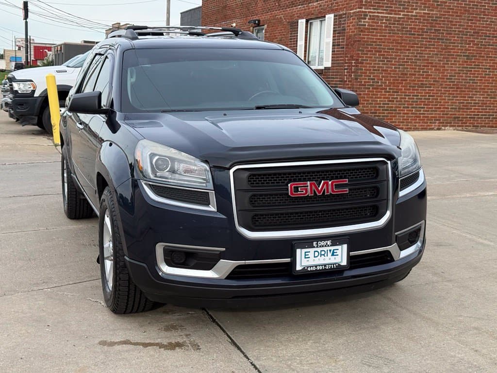 2015 GMC Acadia SLE-2 - Image 3