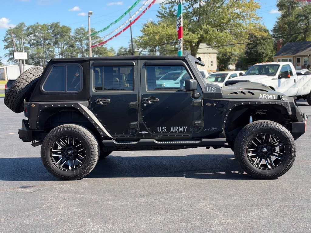 Photo 5 of 2015 Jeep Wrangler Unlimited Sport