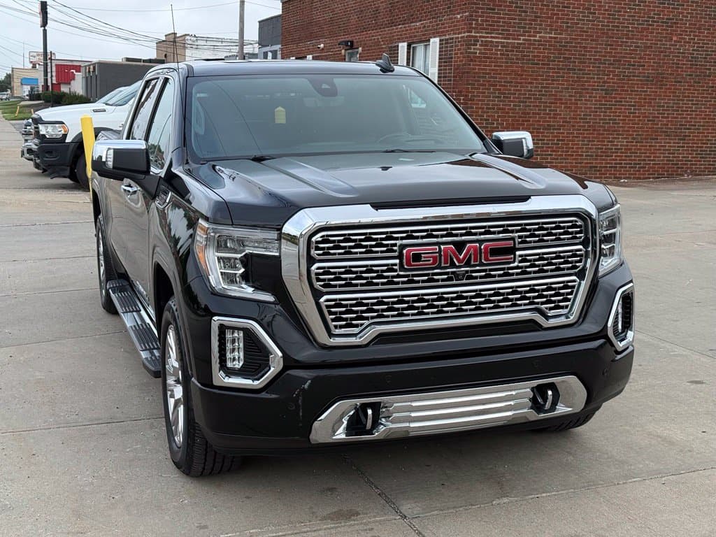2020 GMC Sierra 1500 Denali - Image 3