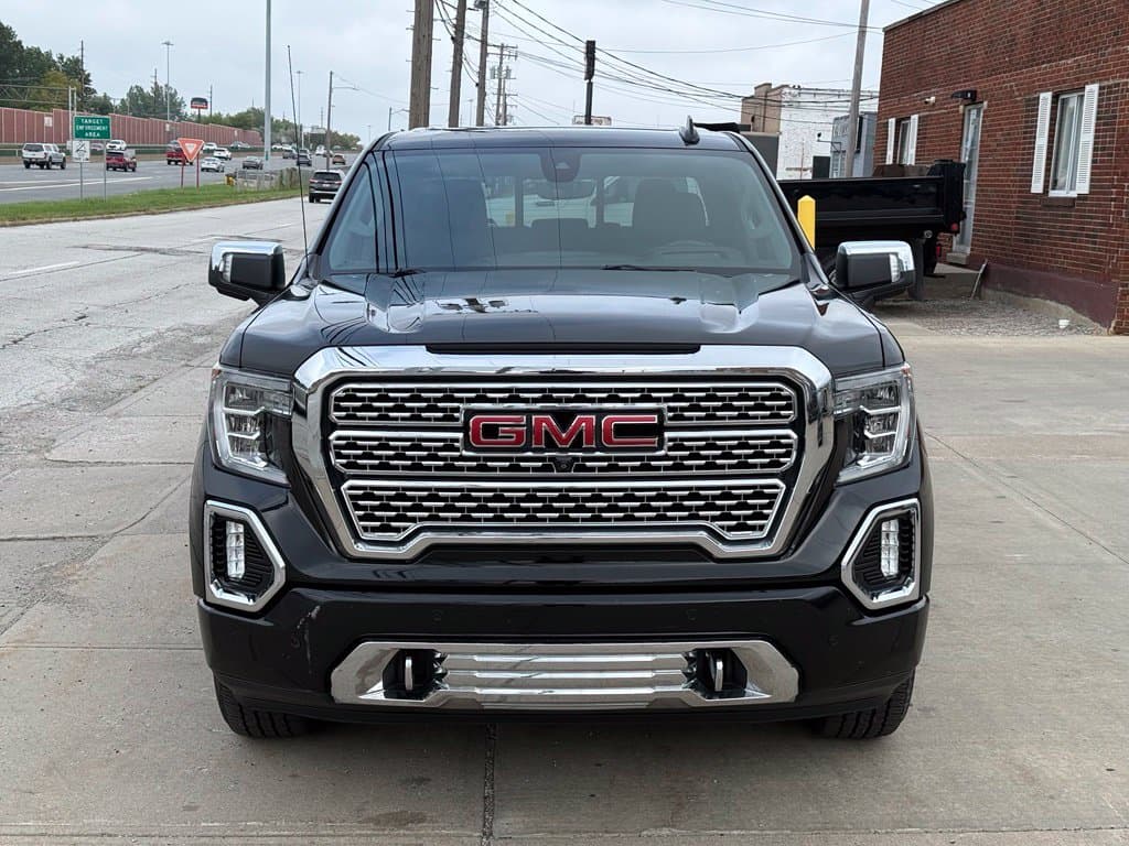 2020 GMC Sierra 1500 Denali - Image 2
