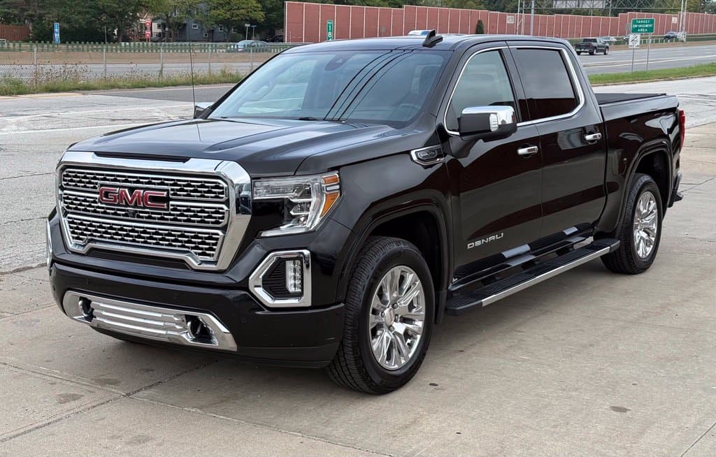 2020 GMC Sierra 1500 Denali - Main Image