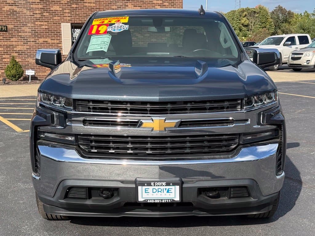 2019 Chevrolet Silverado 1500 LT - Image 2