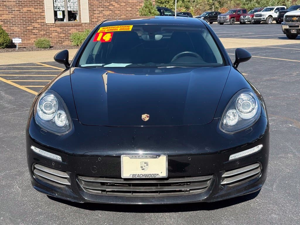 Photo 2 of 2014 Porsche Panamera
