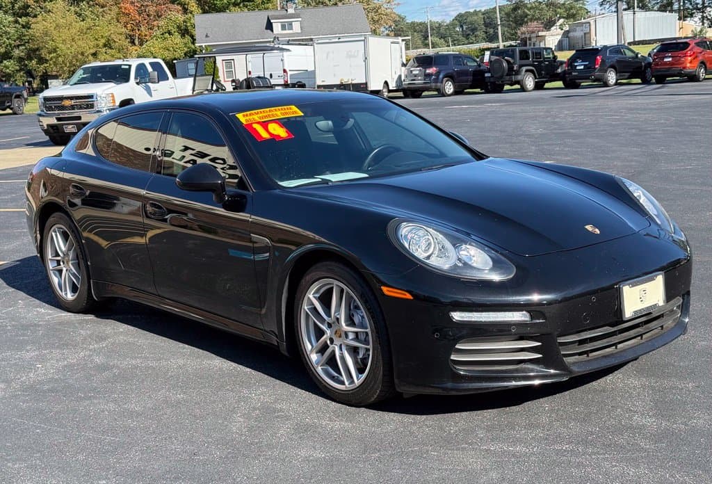 Photo 4 of 2014 Porsche Panamera