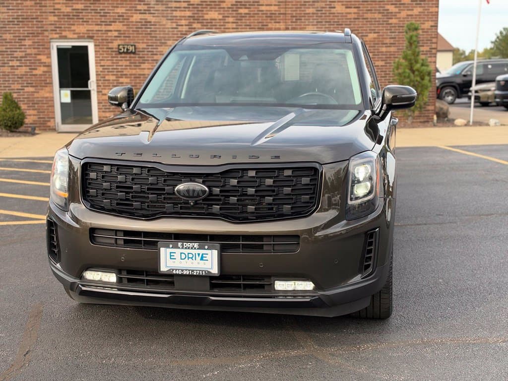 Photo 2 of 2021 Kia Telluride SX