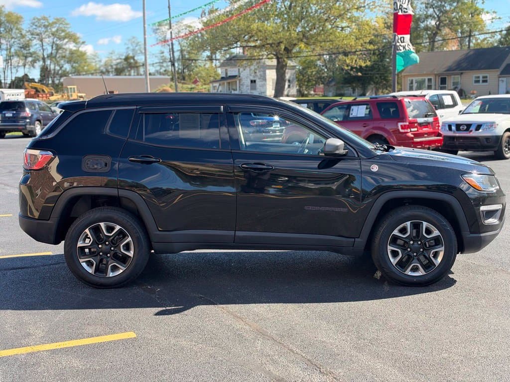 2018 Jeep Compass Trailhawk - Image 3