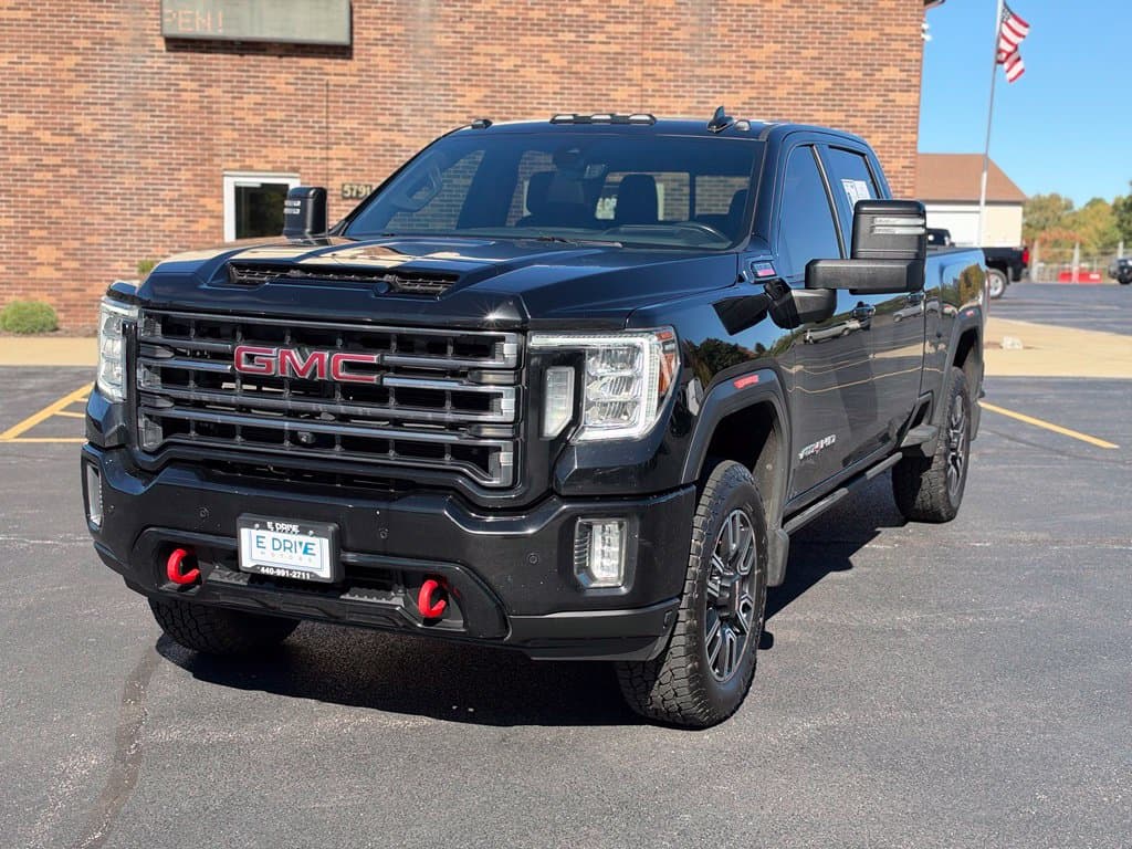 Photo 2 of 2021 GMC Sierra 2500HD AT4