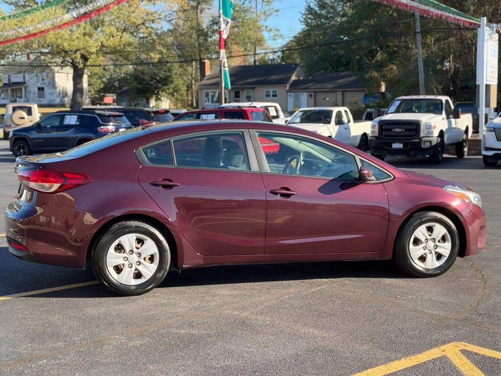 Photo 5 of 2017 Kia Forte LX