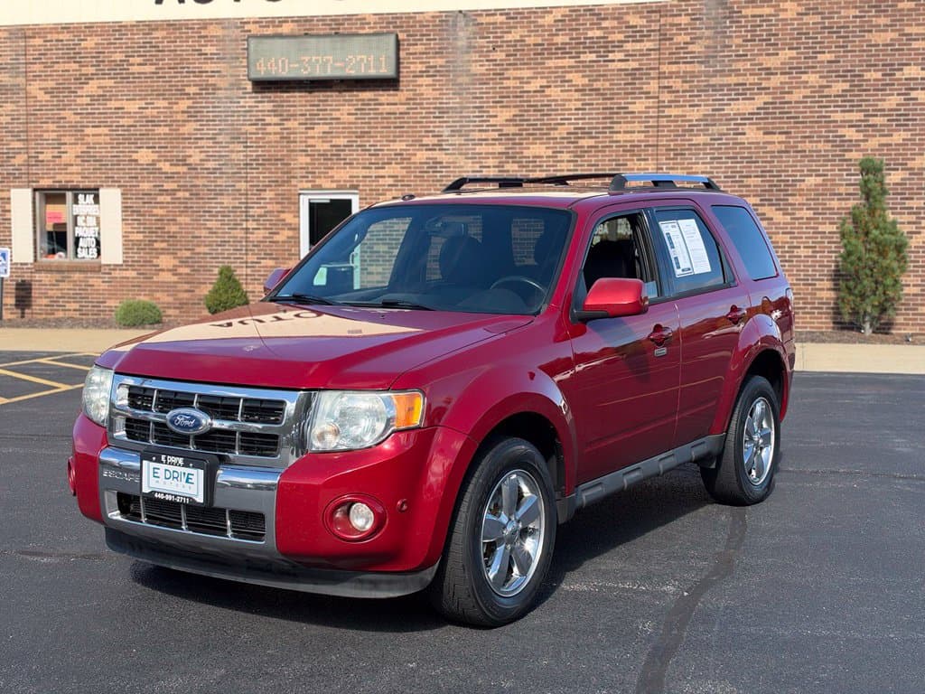 2010 Ford Escape Limited - Image 2