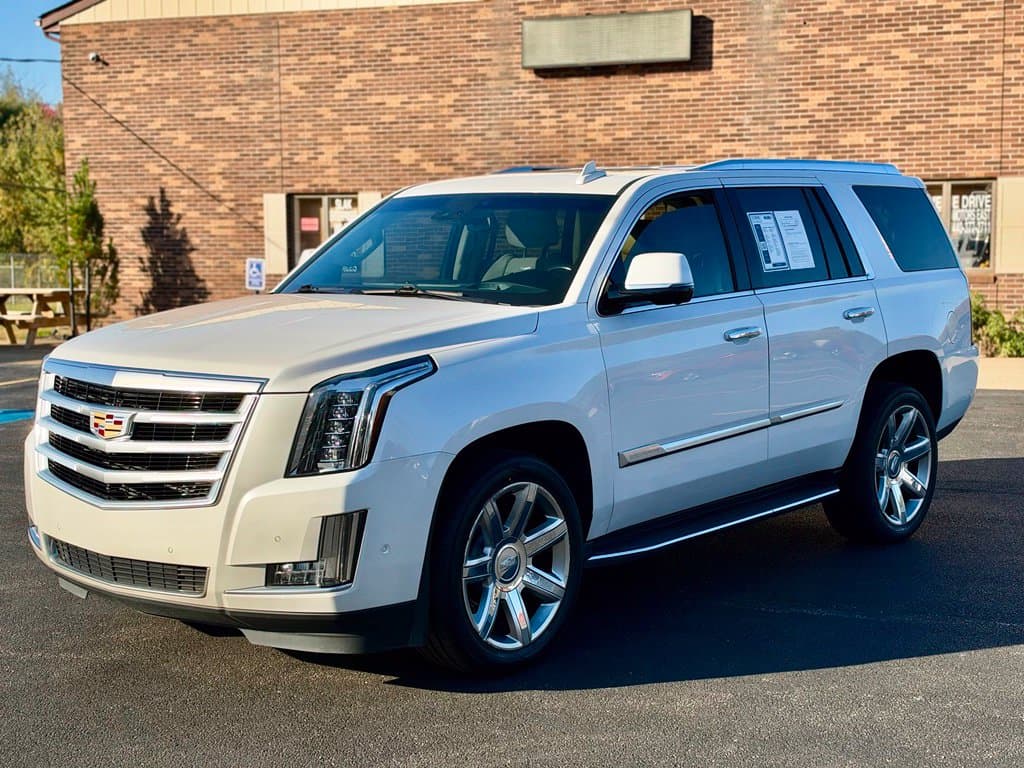 Photo 1 of 2019 Cadillac Escalade Luxury