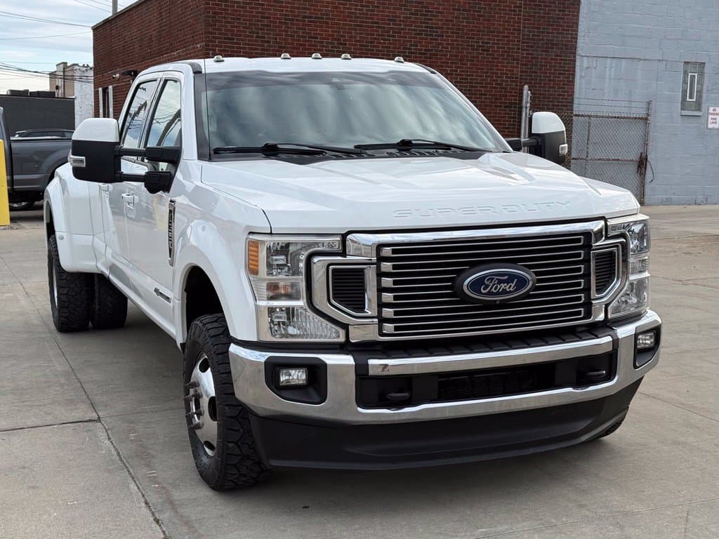 Photo 3 of 2020 Ford F-350 Super Duty Lariat